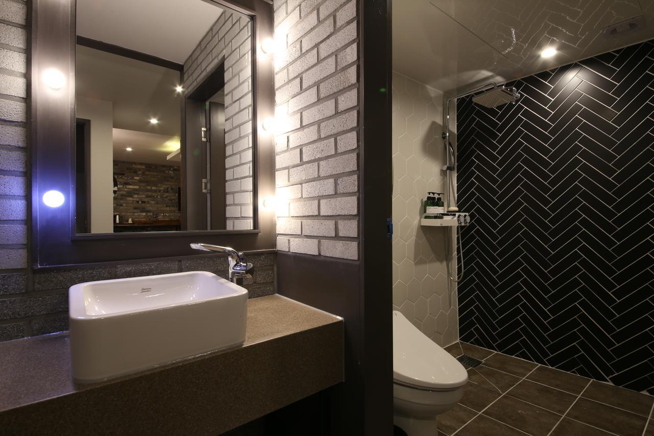 Hotel Chicago Changwon Eksteriør bilde
